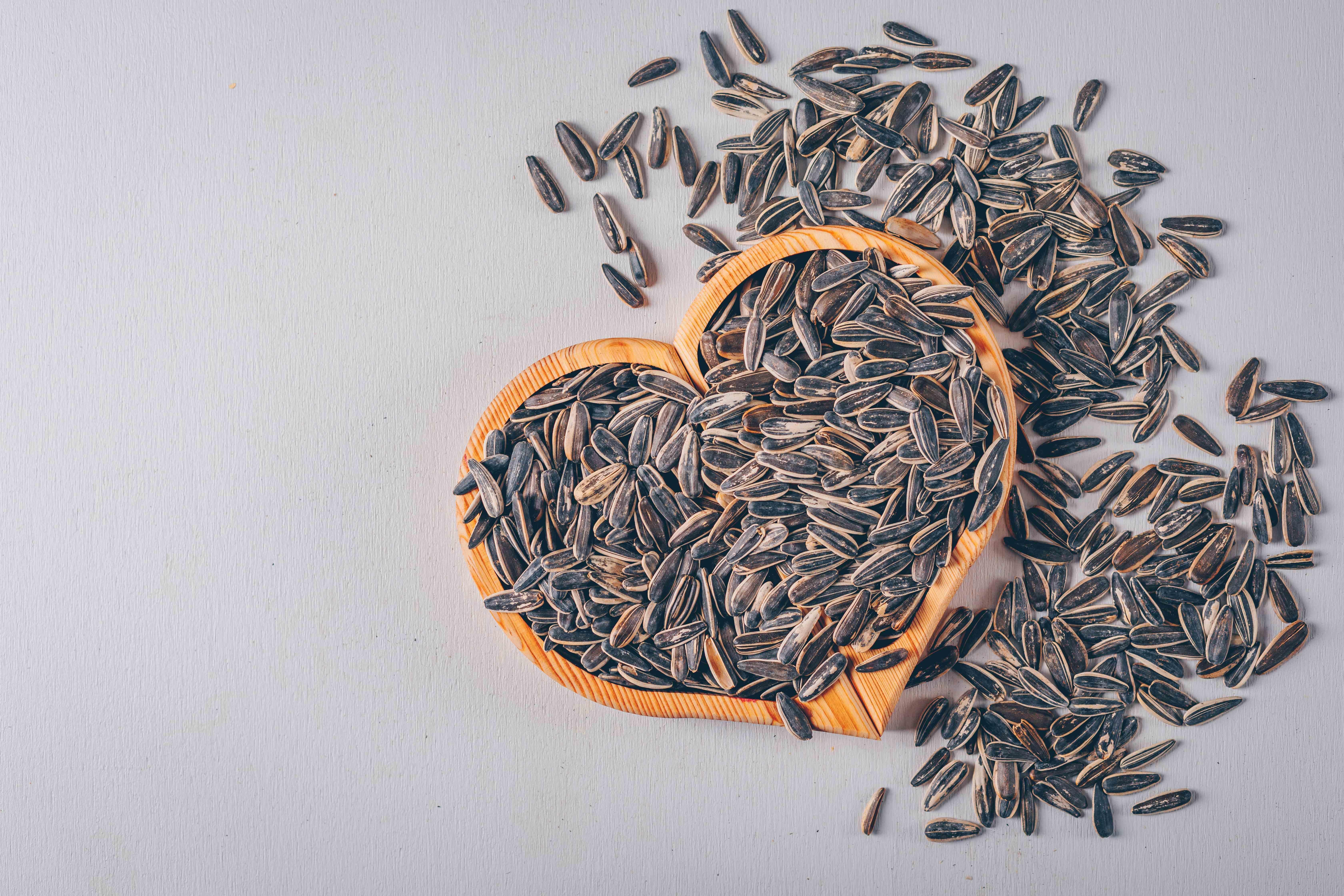 roasted-sunflower-seeds.jpg